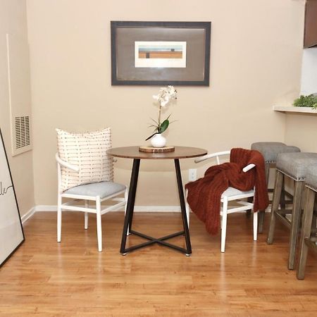 Chic Boho Cottage -Self Check In, Fully Furnished, & Free Parking Houston Exterior photo